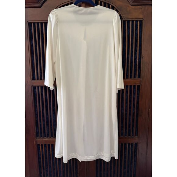 Shadowline Ivory Peignoir Robe Medium Button Front Lace Trim Vintage Nylon - Picture 2 of 8